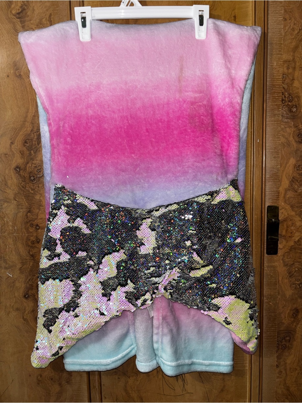 Kids Sequin Mermaid tail blanket- Pink Gradient